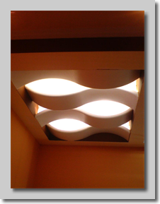 Κυματοειδής ψευδοροφή με εσωτερικό κρυφό φωτισμό 