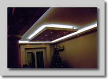 Κρεμαστη ψευδοροφή με γυψοσανίδα και κρυφό φωτισμό στο τελείωμά της.