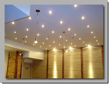 Ψευδοροφή γυψοσανίδας σε εσωτερικό καταστήματος